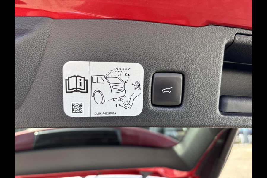 Ford Kuga 2.5 PHEV Vignale 225pk | Panoramadak | Adaptive cruise control | Winter Pack | Achteruitrijcamera | Bang&Olufsen | Elektrische achterklep