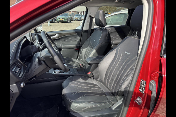 Ford Kuga 2.5 PHEV Vignale 225pk | Panoramadak | Adaptive cruise control | Winter Pack | Achteruitrijcamera | Bang&Olufsen | Elektrische achterklep