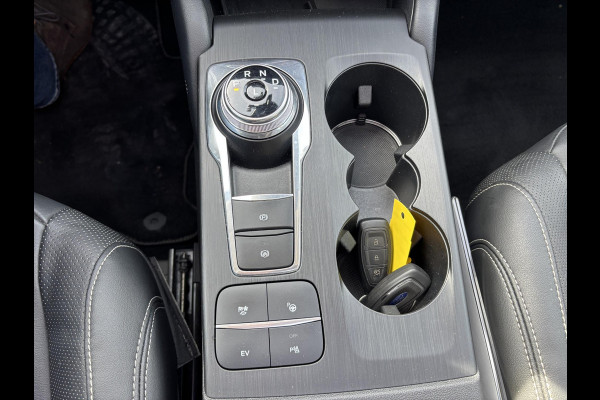 Ford Kuga 2.5 PHEV Vignale 225pk | Panoramadak | Adaptive cruise control | Winter Pack | Achteruitrijcamera | Bang&Olufsen | Elektrische achterklep