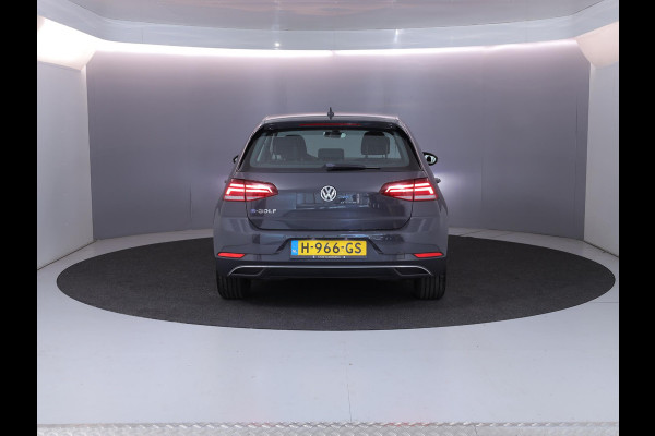 Volkswagen e-Golf E-DITION 136 pk | Navigatie | Parkeersensoren | Adaptieve cruise control | LED koplampen | Apple Carplay/Android Auto |