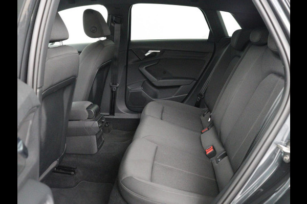 Audi A3 35 TFSI Pro Line | Carplay | Adaptive cruise | Virtual Cockpit | Navigatie | Full LED | 18'' | Climate control | Parkeerhulp | Bluetooth