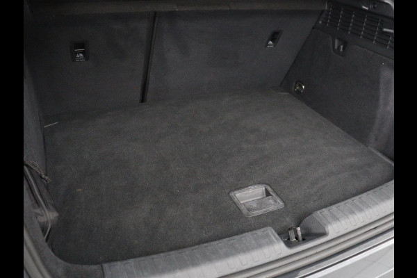 Audi A3 35 TFSI Pro Line | Carplay | Adaptive cruise | Virtual Cockpit | Navigatie | Full LED | 18'' | Climate control | Parkeerhulp | Bluetooth