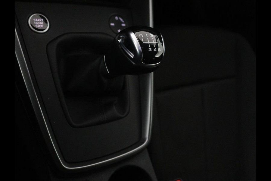 Audi A3 35 TFSI Pro Line | Carplay | Adaptive cruise | Virtual Cockpit | Navigatie | Full LED | 18'' | Climate control | Parkeerhulp | Bluetooth