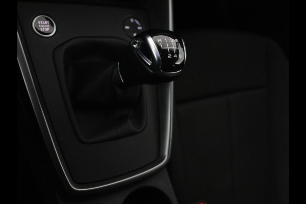 Audi A3 35 TFSI Pro Line | Carplay | Adaptive cruise | Virtual Cockpit | Navigatie | Full LED | 18'' | Climate control | Parkeerhulp | Bluetooth