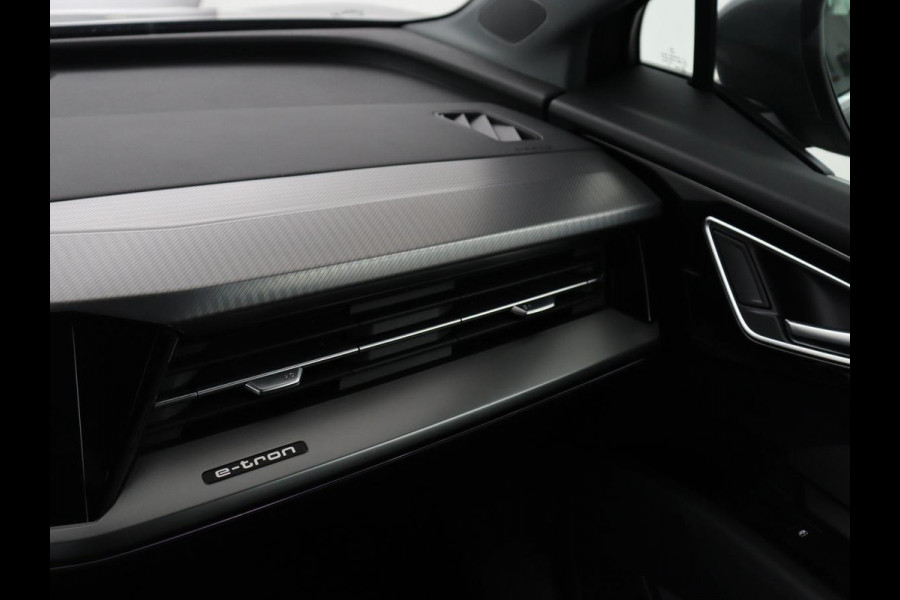 Audi Q4 e-tron 40 Launch edition Advanced Plus 77 kWh | SOH 94% | Warmtepomp | Stoelverwarming | Adaptive cruise | Camera | Carplay | Matrix LED | Virtual Cockpit | Navigatie | Parkeerhulp | Climate control