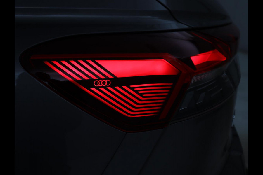 Audi Q4 e-tron 40 Launch edition Advanced Plus 77 kWh | SOH 94% | Warmtepomp | Stoelverwarming | Adaptive cruise | Camera | Carplay | Matrix LED | Virtual Cockpit | Navigatie | Parkeerhulp | Climate control