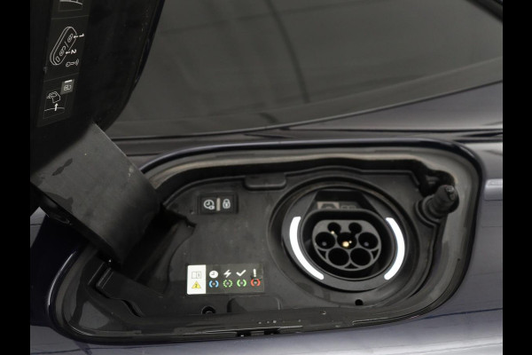 Peugeot 508 1.6 HYbrid 225 Allure | Adaptive cruise | Half leder | Carplay | Camera | Navigatie | Parkeerhulp | Full LED | Sfeerverlichting | Climate control | Bluetooth | PHEV | Plug In