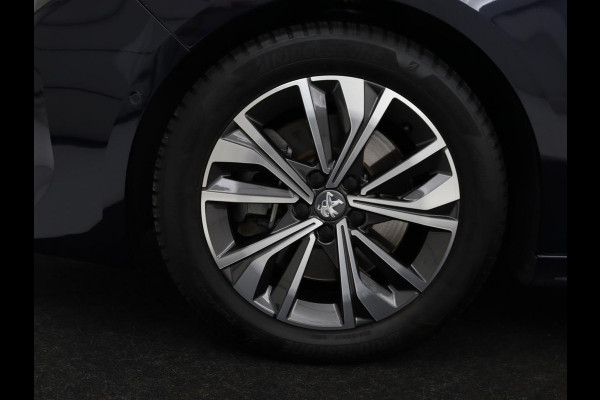 Peugeot 508 1.6 HYbrid 225 Allure | Adaptive cruise | Half leder | Carplay | Camera | Navigatie | Parkeerhulp | Full LED | Sfeerverlichting | Climate control | Bluetooth | PHEV | Plug In