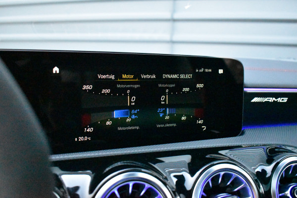 Mercedes-Benz CLA-Klasse AMG 45 S 4MATIC+ 421pk | Pano | ACC | Burmester | 360 Camera | Multibeam LED | AMG Night Pack |