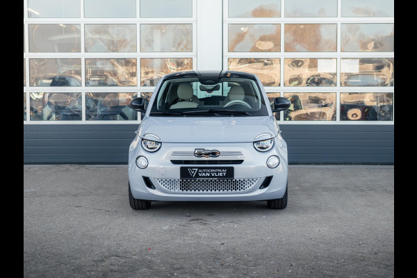 Fiat 500 Hybrid Collezione | Clima | LED | PDC | JBL Premium Audio | 17" | Camera | BSM | Canneloni Ivory/Piombo interieur