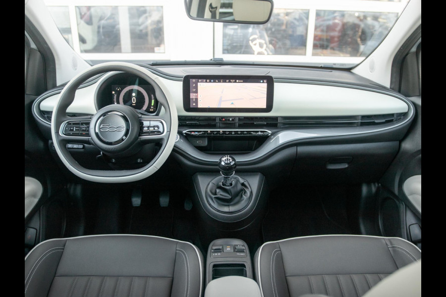 Fiat 500 Hybrid Collezione | Clima | LED | PDC | JBL Premium Audio | 17" | Camera | BSM | Canneloni Ivory/Piombo interieur