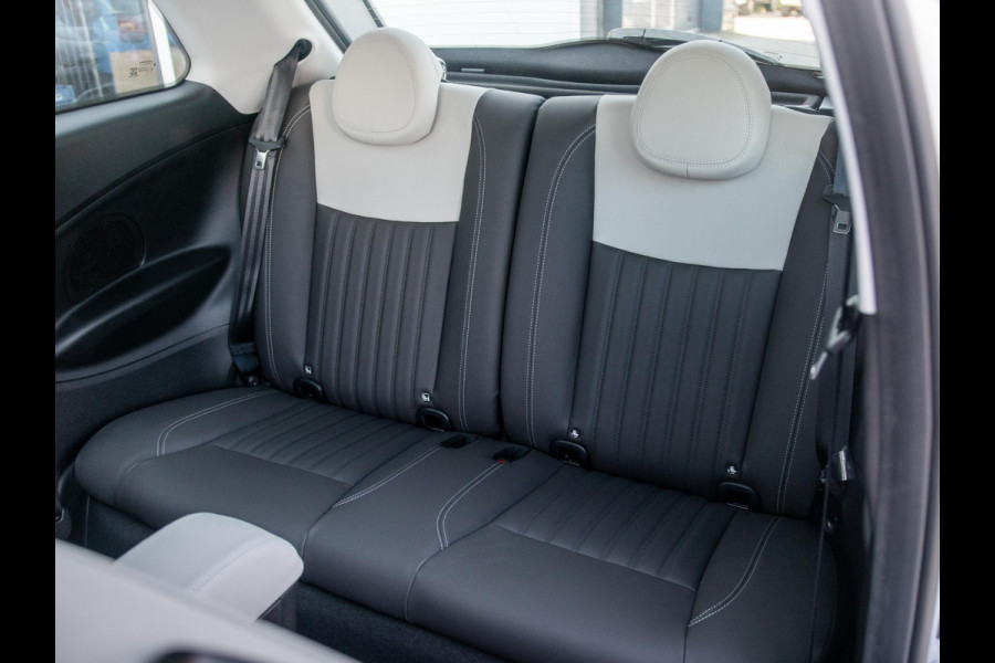 Fiat 500 Hybrid Collezione | Clima | LED | PDC | JBL Premium Audio | 17" | Camera | BSM | Canneloni Ivory/Piombo interieur