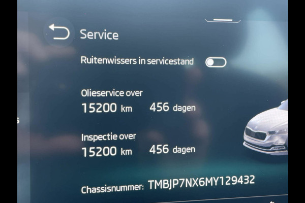 Škoda Octavia Combi 1.0 TSI Business Edition Plus / leer / camera / stoelverwarming