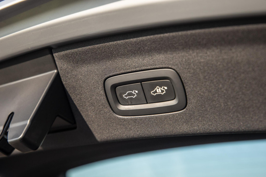 Polestar 2 Standard Range Single Motor 63kWh CAMERA / KEYLESS / NAVI