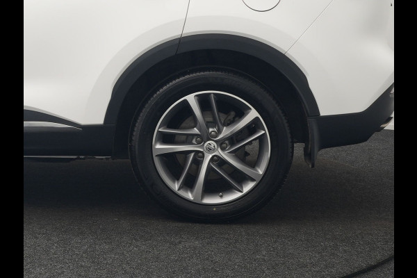MG EHS 1.5 TGDI Luxury PHEV 258pk Dealer O.H | Panodak | Adaptive Cruise | 360 Camera | Sfeerverlichting | Lederen Sportstoelen Verwarmd | Apple Carplay | Keyless | LED Koplampen | Virtual | Navigatie | DAB | Plug In Hybrid |
