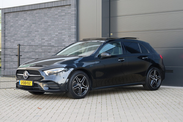Mercedes-Benz A-Klasse 250 e Business Solution AMG Limited | NAP | PANO | 2X MEMORY | AMG | SFEER | KEYLESS