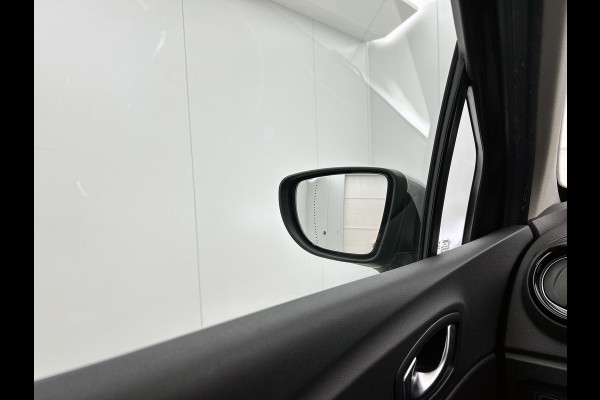 Renault Captur 1.3 TCe Intens(Goed OnderH, Camera, Automaat, Parkeersensoren, Navi, Climate Con, Bluetooth, Etc)