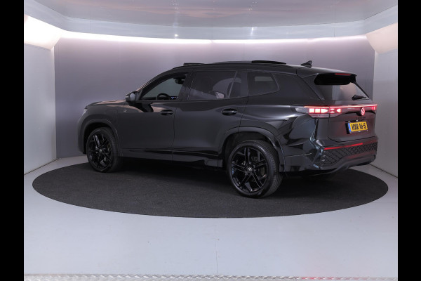 Volkswagen Tayron 1.5 eHybrid R-Line Edition 272 pk Automaat (DSG) | Verlengde garantie | Navigatie | Panoramadak | Trekhaak (wegklapbaar) | Rondomzicht camera | Lederen bekleding | Stoelverwarming v/a | R-Line |