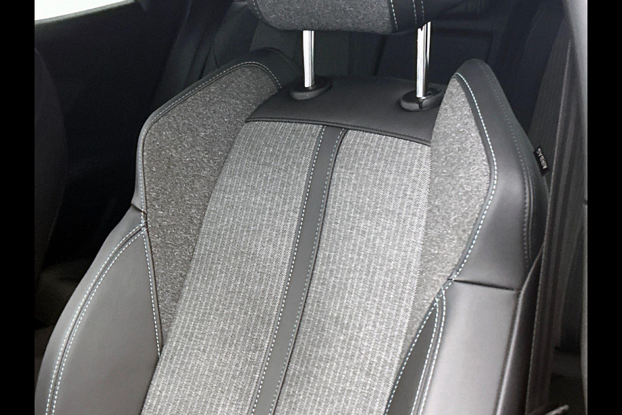 Peugeot 3008 1.6 HYbrid 225 Allure CAMERA | AD-CRUISE | NAVI & CARPLAY