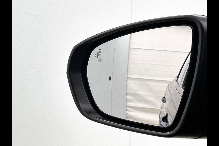 Peugeot 3008 1.6 HYbrid 225 Allure CAMERA | AD-CRUISE | NAVI & CARPLAY