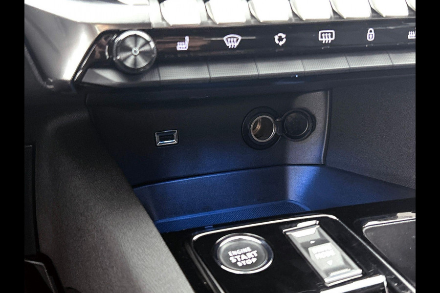 Peugeot 3008 1.6 HYbrid 225 Allure CAMERA | AD-CRUISE | NAVI & CARPLAY