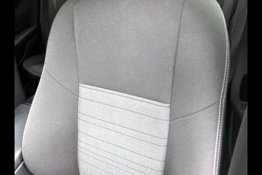 Mercedes-Benz GLC 300e 4MATIC Business Solution Luxury CAMERA | TREKHAAK | NAVI & CARPLAY