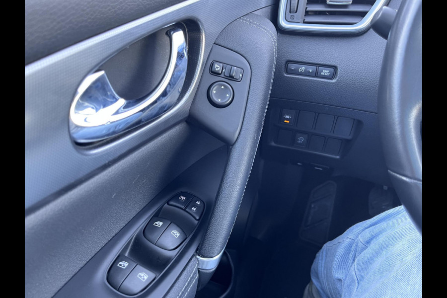 Nissan QASHQAI 1.2 Tekna 115pk | Panoramadak | Trekhaak | Navigatie