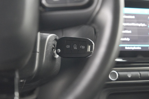 Citroën C3 PureTech 82 Shine | Camera | Navigatie | Apple Carplay | Parkeersensoren