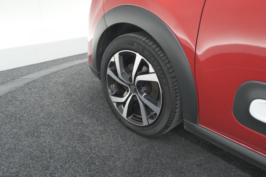 Citroën C3 PureTech 82 Shine | Camera | Navigatie | Apple Carplay | Parkeersensoren