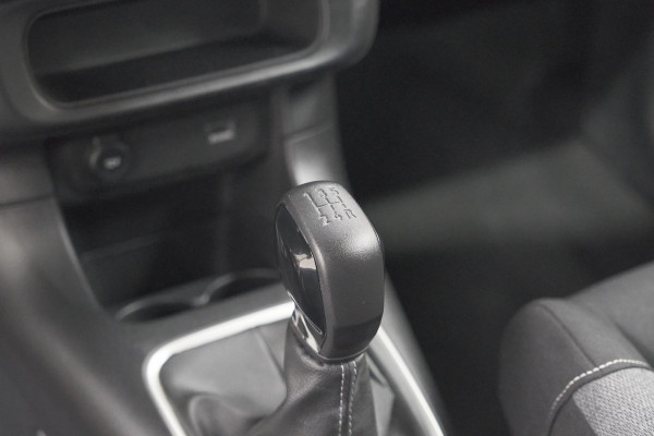 Citroën C3 PureTech 82 Shine | Camera | Navigatie | Apple Carplay | Parkeersensoren