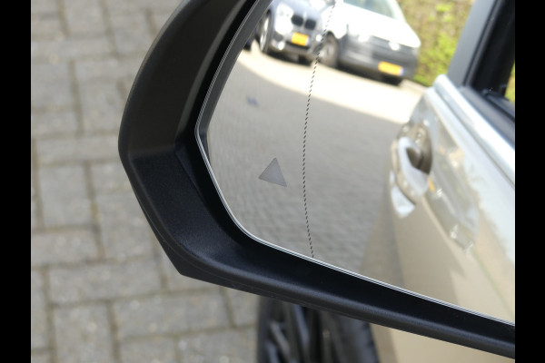 Mercedes-Benz Eqv 300 L2 90kWh Dubbel Cabine Led/Leer/360 camera elek deuren