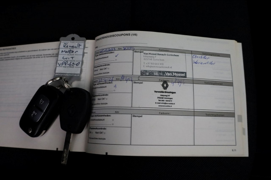 Renault Master T35 2.3 dCi 130pk L3H2 Dubbel lucht Airco/Camera/Trekhaak 3500kg 09-2022