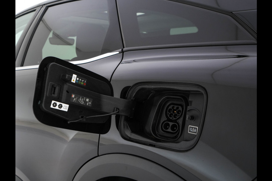 Citroën Ë-C4 Feel 50 kWh [ 3-Fase-11kW ] (INCL-BTW) *PANO | HEAD-UP | LEATHER-FABRIC | FULL-LED | DIGI-COCKPIT | BLINDSPOT | CARPLAY | COMFORT-SEATS | ECC | LANE-ASSIST | KEYLESS | PDC | CRUISE | DAB  | CCS-FASTLOADER | 18''ALU*