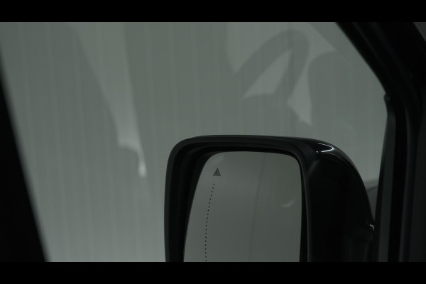 Renault Trafic 2.0 Blue dCi EDC 170 T29 L2H1 Extra DC | 6 Zitplaatsen | Camera | Navigatie | Climate Control | Dubbele Cabine