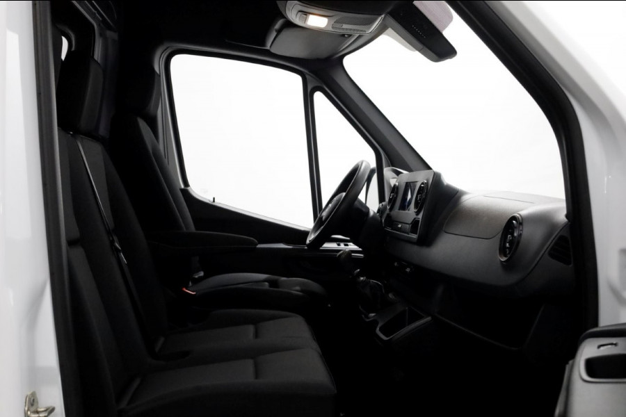 Mercedes-Benz Sprinter 315 CDI 150pk L2H2 LED/Navi/Camera 03-2022