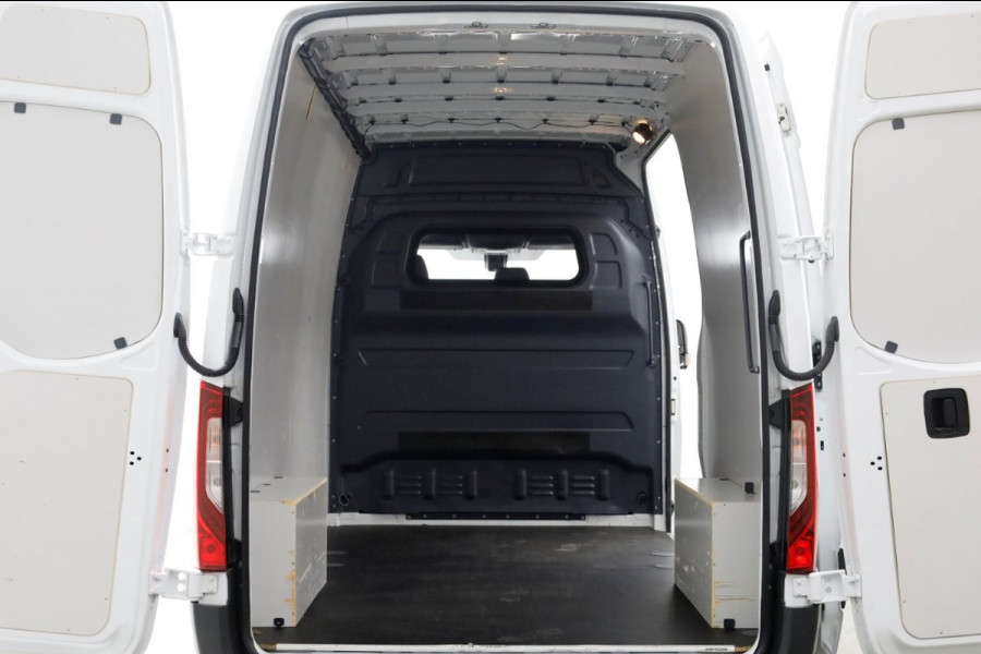 Mercedes-Benz Sprinter 315 CDI 150pk L2H2 LED/Navi/Camera 03-2022