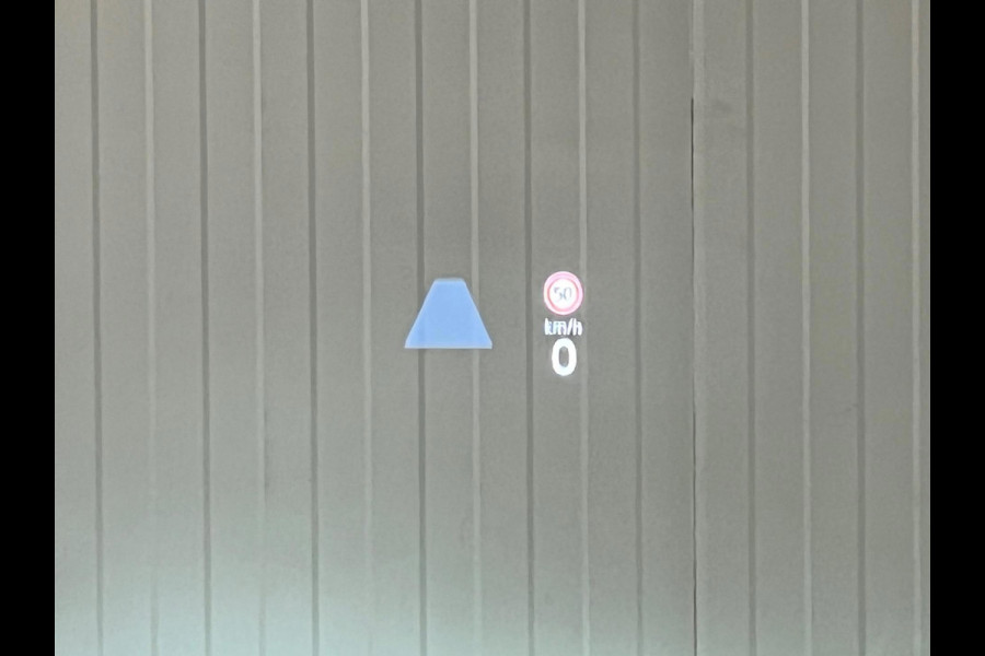 Volkswagen Golf 2.0 TDI | PANO | TREKHAAK | CAMERA | MEMORY SEATS | CARPLAY | IQ DRIVE