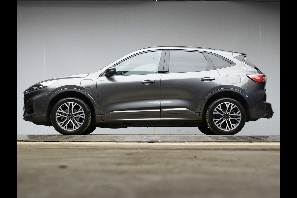 Ford Kuga 2.5 PHEV ST-Line X Sport (APPLE CARPLAY,NAVI,CAMERA V/A,PDC,STOEL/STUUR VERWARMING,GETINT,LED,SPORTSTOELEN,LM VELGEN)