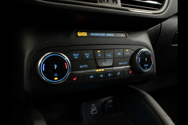 Ford Kuga 2.5 PHEV ST-Line X Sport (APPLE CARPLAY,NAVI,CAMERA V/A,PDC,STOEL/STUUR VERWARMING,GETINT,LED,SPORTSTOELEN,LM VELGEN)