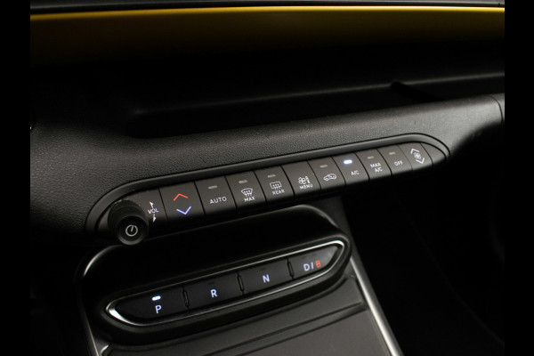 Jeep Avenger Avenger 54 kWh (APPLE CARPLAY,NAVI,CAMERA,PDC,SPORTSTOELEN,ACC,LM VELGEN,NETTESTAAT)