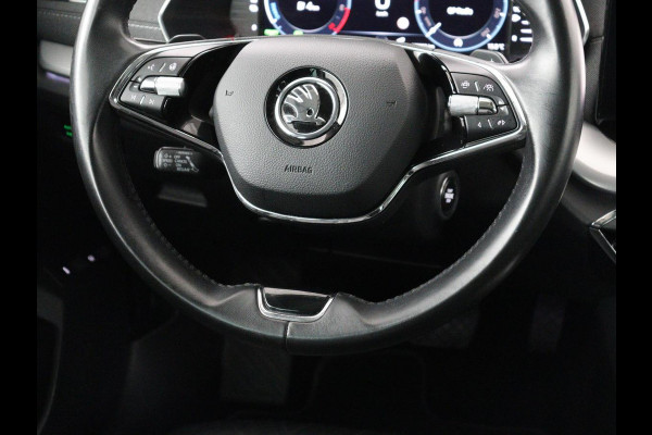 Škoda Octavia 1.4 TSI iV PHEV Business Edition Plus | Leder | Trekhaak | Stoelverwarming | Adaptive cruise | Camera | Carplay | Memory | Park Assist | Navigatie | Stuurverwarming | Side Assist | Plug In