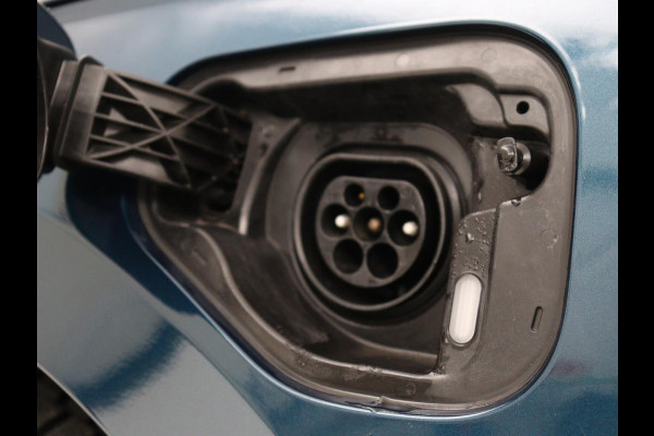 Škoda Octavia 1.4 TSI iV PHEV Business Edition Plus | Leder | Trekhaak | Stoelverwarming | Adaptive cruise | Camera | Carplay | Memory | Park Assist | Navigatie | Stuurverwarming | Side Assist | Plug In