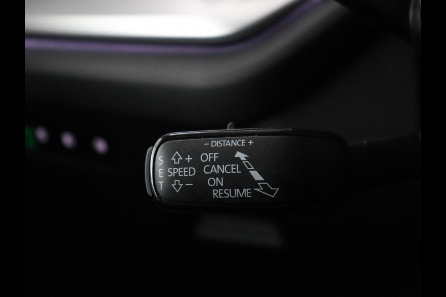 Škoda Octavia 1.4 TSI iV PHEV Business Edition Plus | Leder | Trekhaak | Stoelverwarming | Adaptive cruise | Camera | Carplay | Memory | Park Assist | Navigatie | Stuurverwarming | Side Assist | Plug In