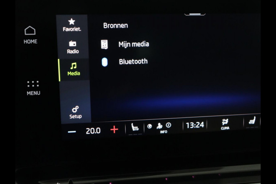 Škoda Octavia 1.4 TSI iV PHEV Business Edition Plus | Leder | Trekhaak | Stoelverwarming | Adaptive cruise | Camera | Carplay | Memory | Park Assist | Navigatie | Stuurverwarming | Side Assist | Plug In
