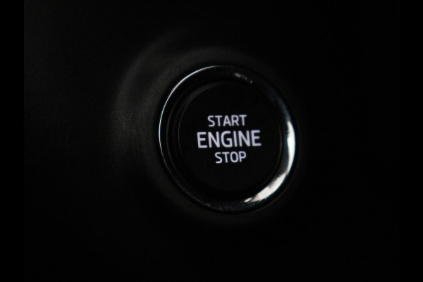 Škoda Octavia 1.4 TSI iV PHEV Business Edition Plus | Leder | Trekhaak | Stoelverwarming | Adaptive cruise | Camera | Carplay | Memory | Park Assist | Navigatie | Stuurverwarming | Side Assist | Plug In