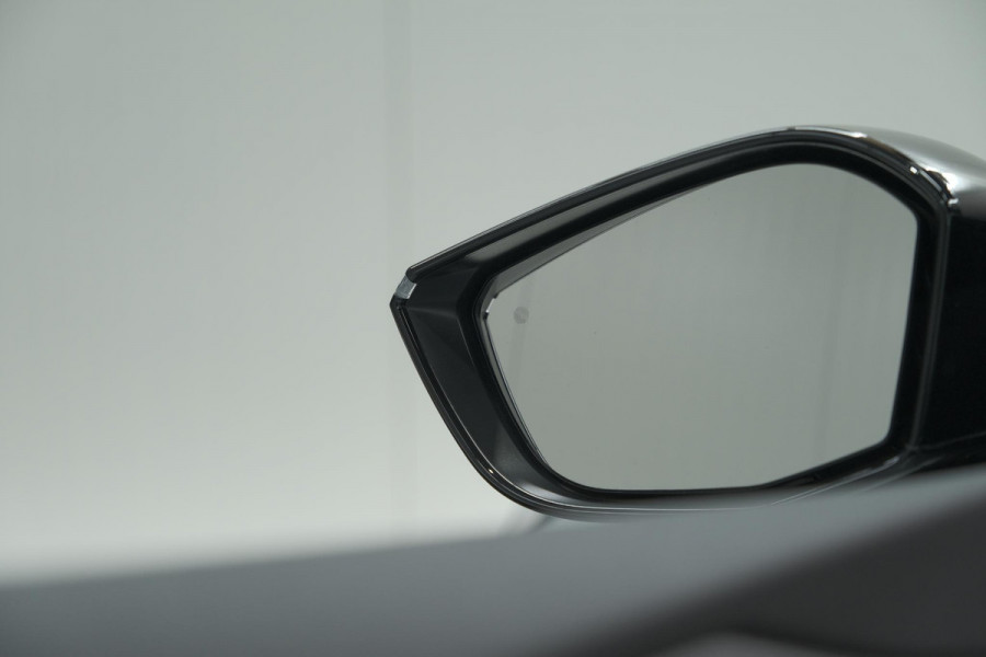 Peugeot 308 SW 1.6 Plug-in Hybrid 180 Allure | 360 Camera | Adaptieve Cruise Control | Navigatie | Apple Carplay