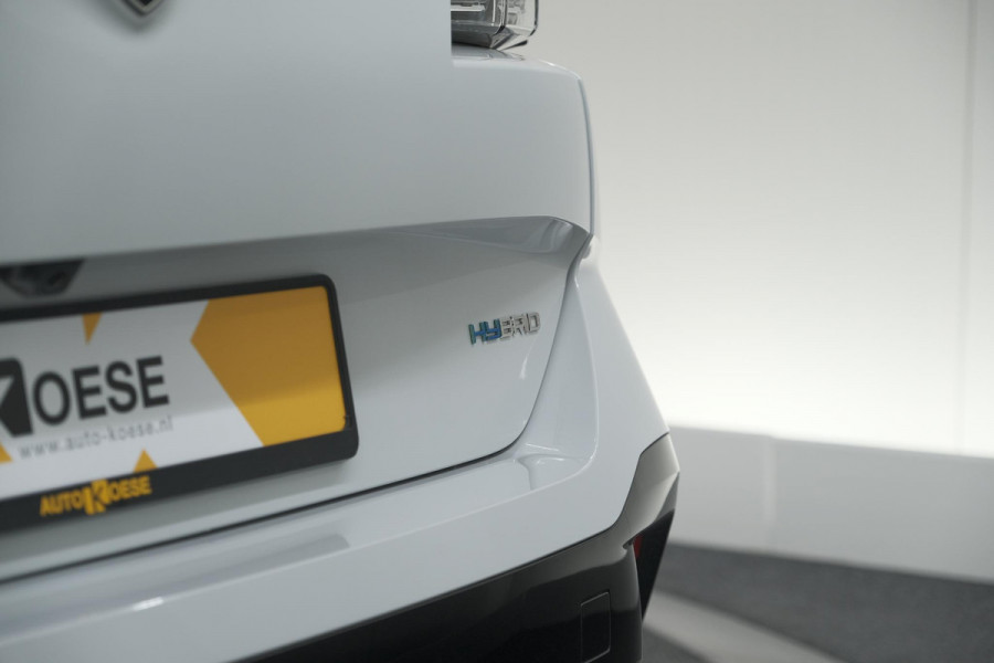 Peugeot 308 SW 1.6 Plug-in Hybrid 180 Allure | 360 Camera | Adaptieve Cruise Control | Navigatie | Apple Carplay