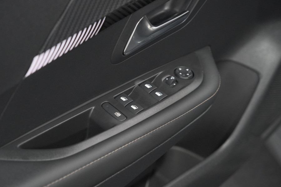 Peugeot 208 PureTech 100 Allure | Gris Selenium | Apple Carplay | Parkeersensoren | Climate Control