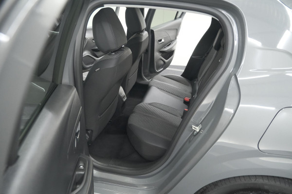 Peugeot 208 PureTech 100 Allure | Gris Selenium | Apple Carplay | Parkeersensoren | Climate Control