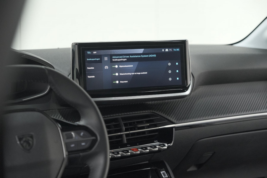 Peugeot 208 PureTech 100 Allure | Apple Carplay | Parkeersensoren | Climate Control